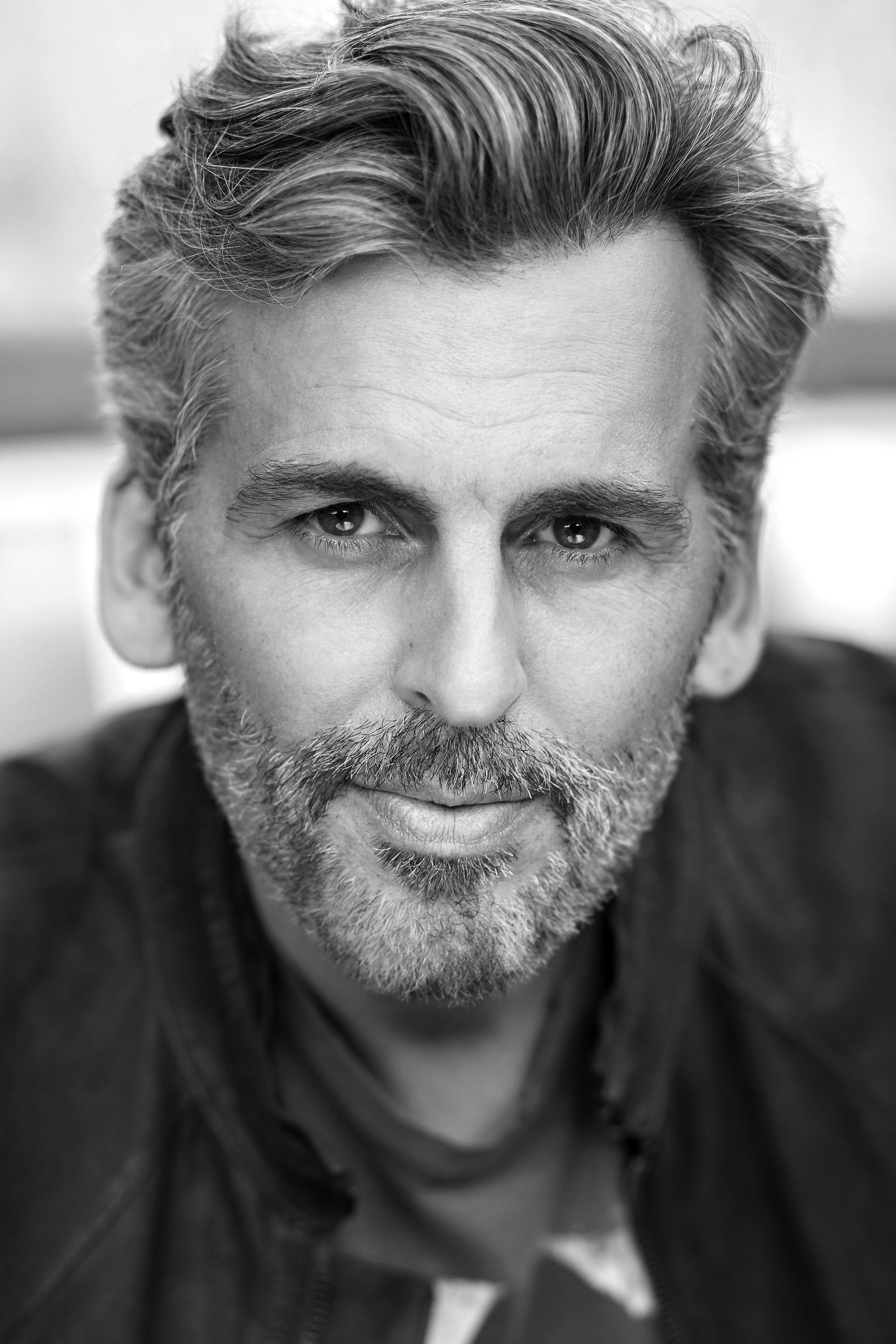 Oded Fehr - headshot